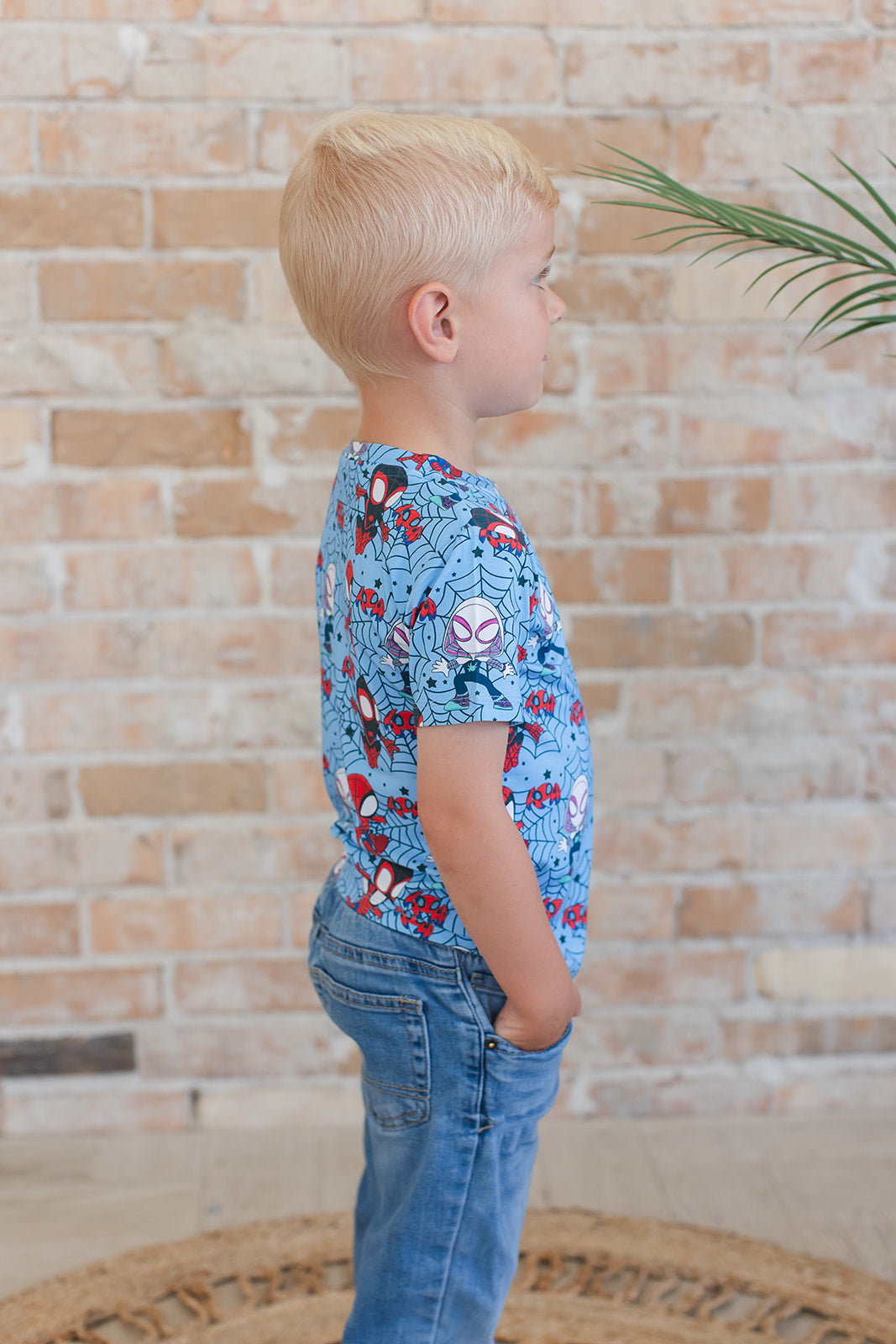 Webs UP - Everyday Tee