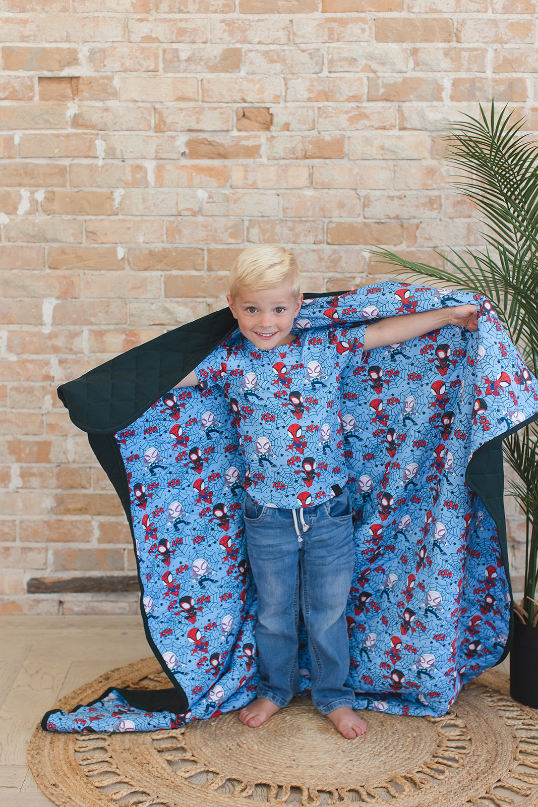 Webs UP - Everyday Tee