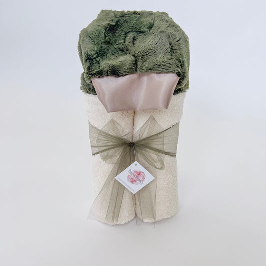 Plush Hooded Bath Towel- Enchanted Forest