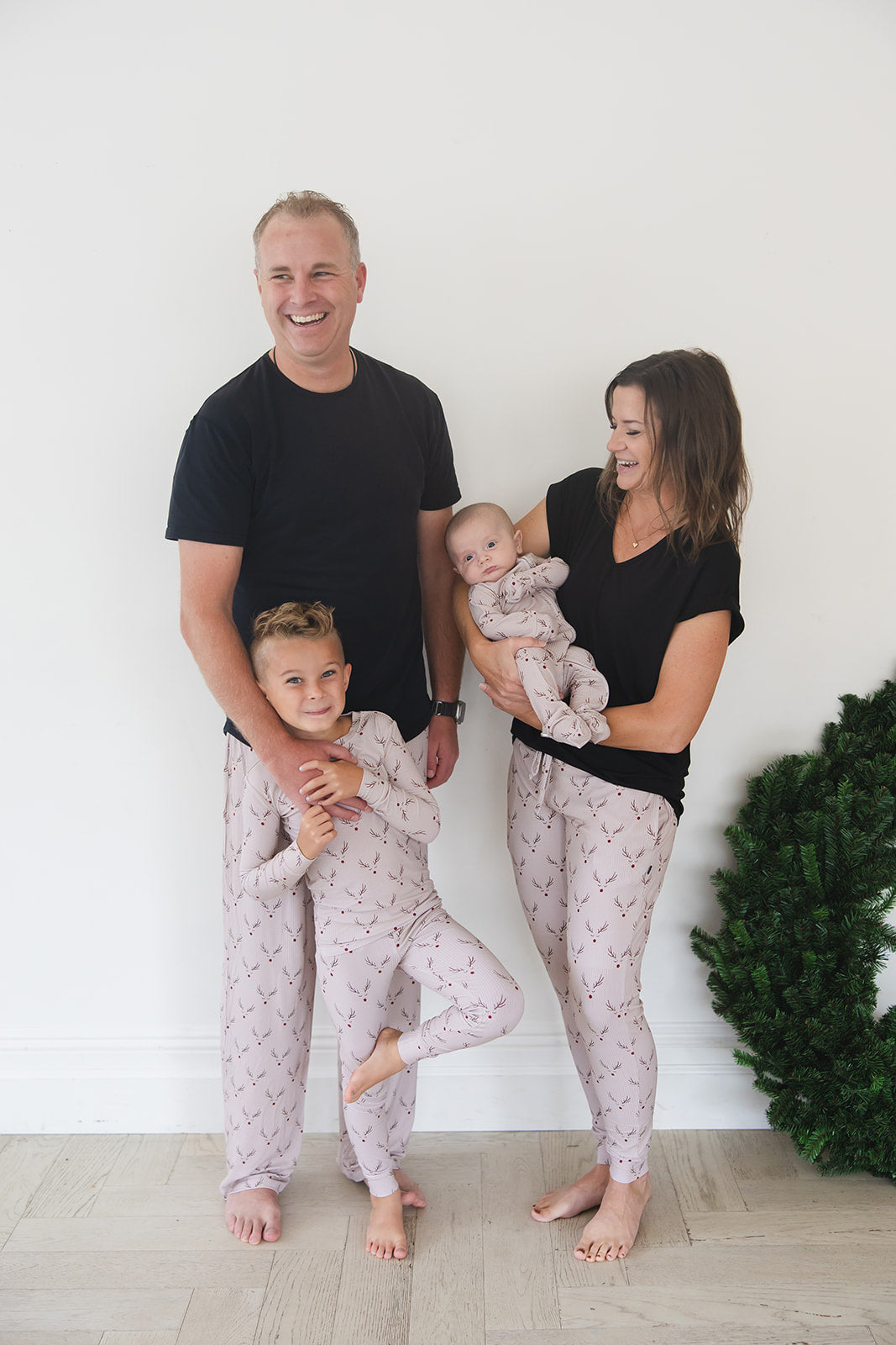 Reindeer Ridge (ribbed)  - Women's Jogger