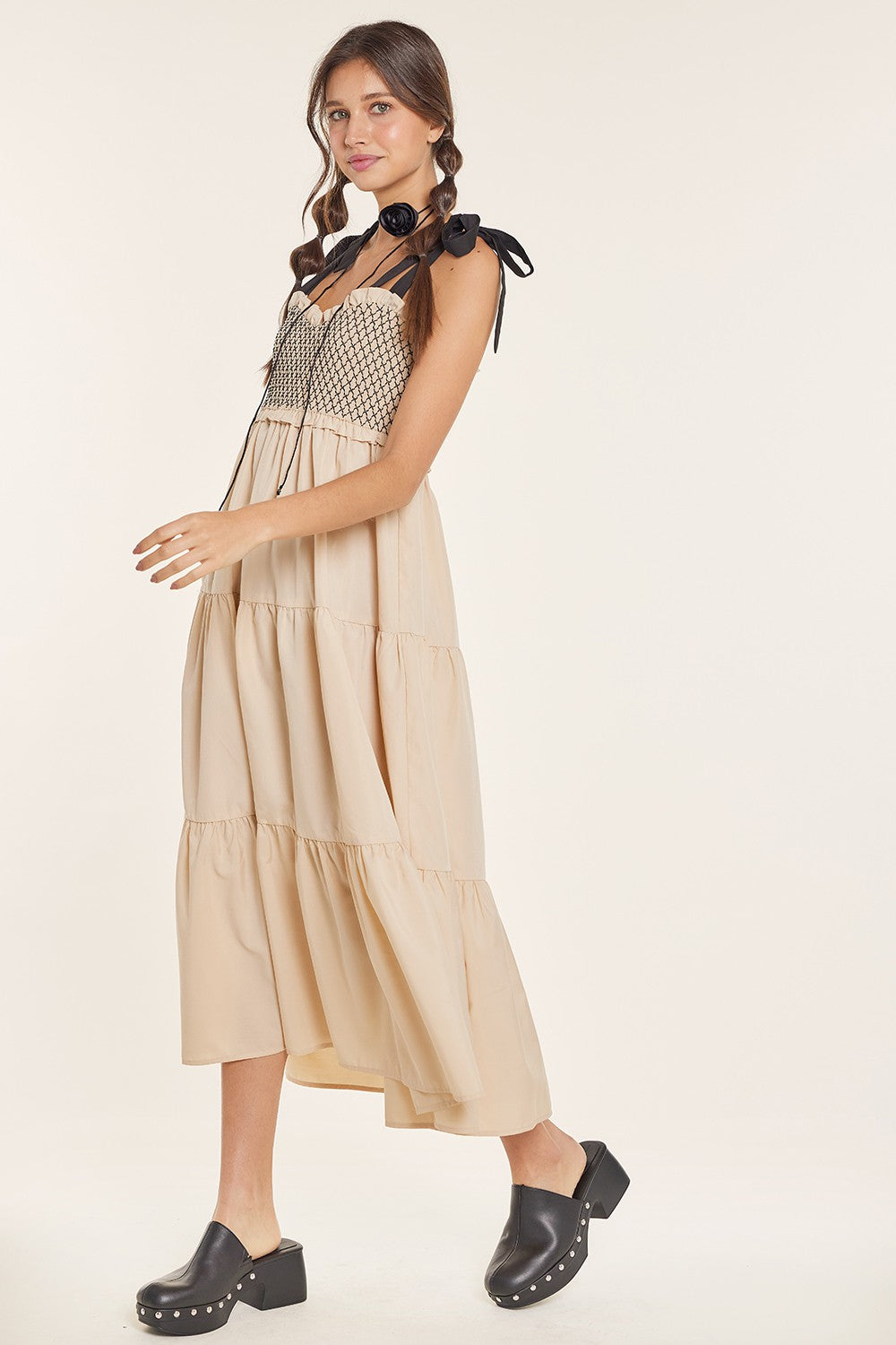 Beige Sleeveless Tiered Colorblock Strap Maxi Dress