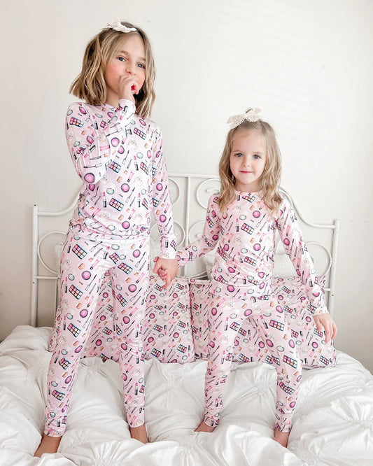 Aurora Makeup Pajama Lounge Set