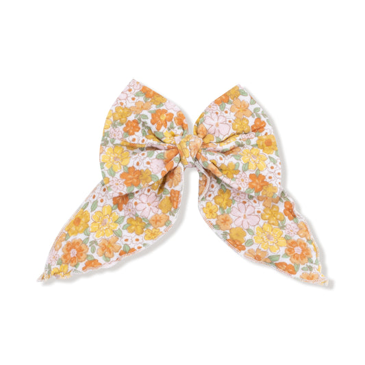 Bow with Tails Clip In