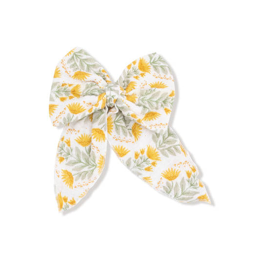 Bow with Tails Clip In