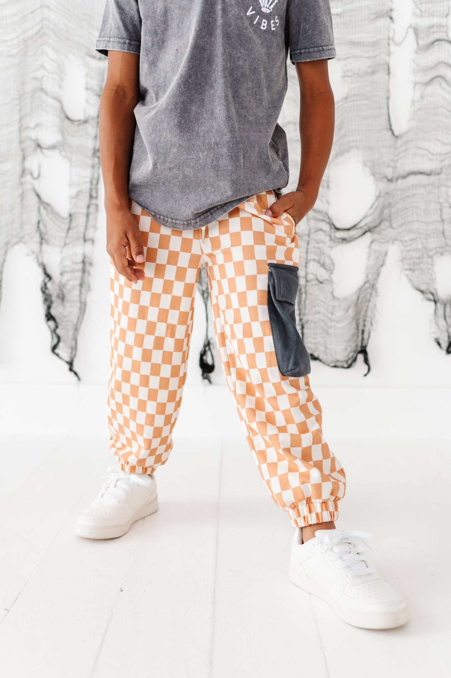 Taupe Check | CARGO JOGGERS