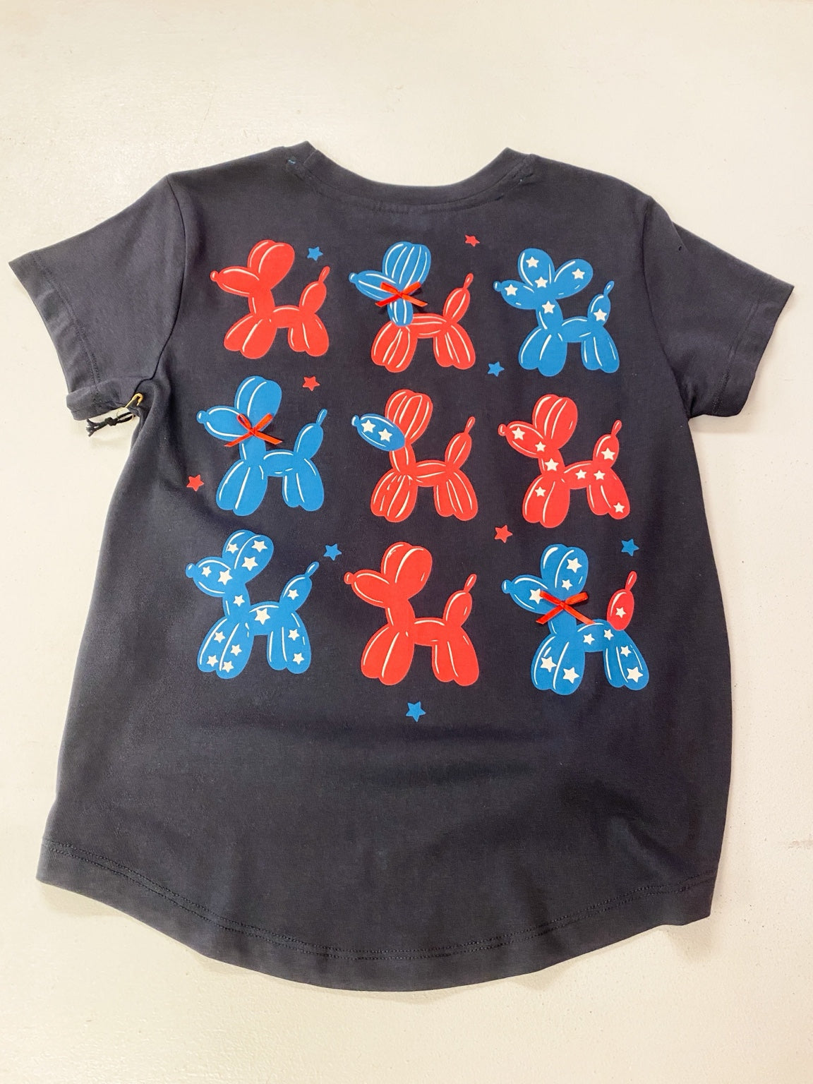 Girls Patriotic Balloon Dog Tee – Tween Red White Blue Shirt | Bossier City Boutique