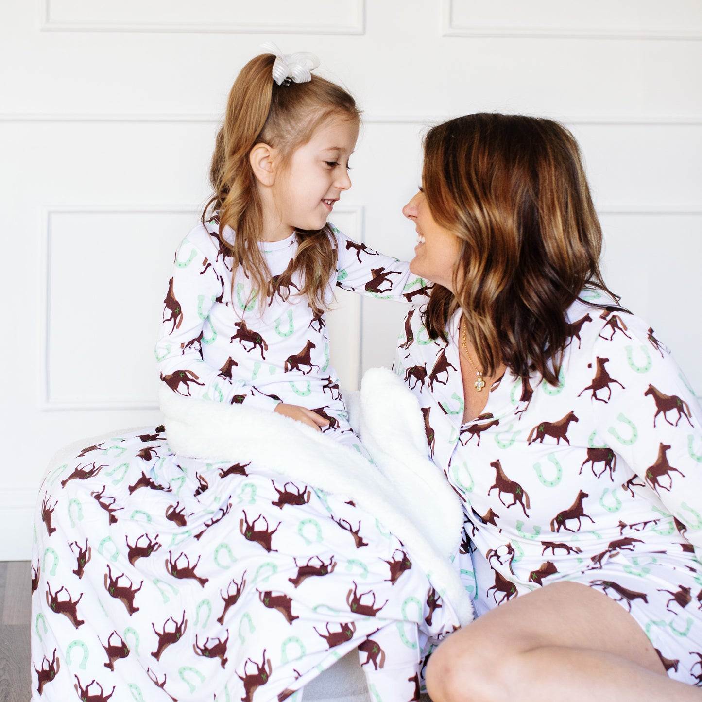 Horse Women's Button down short set