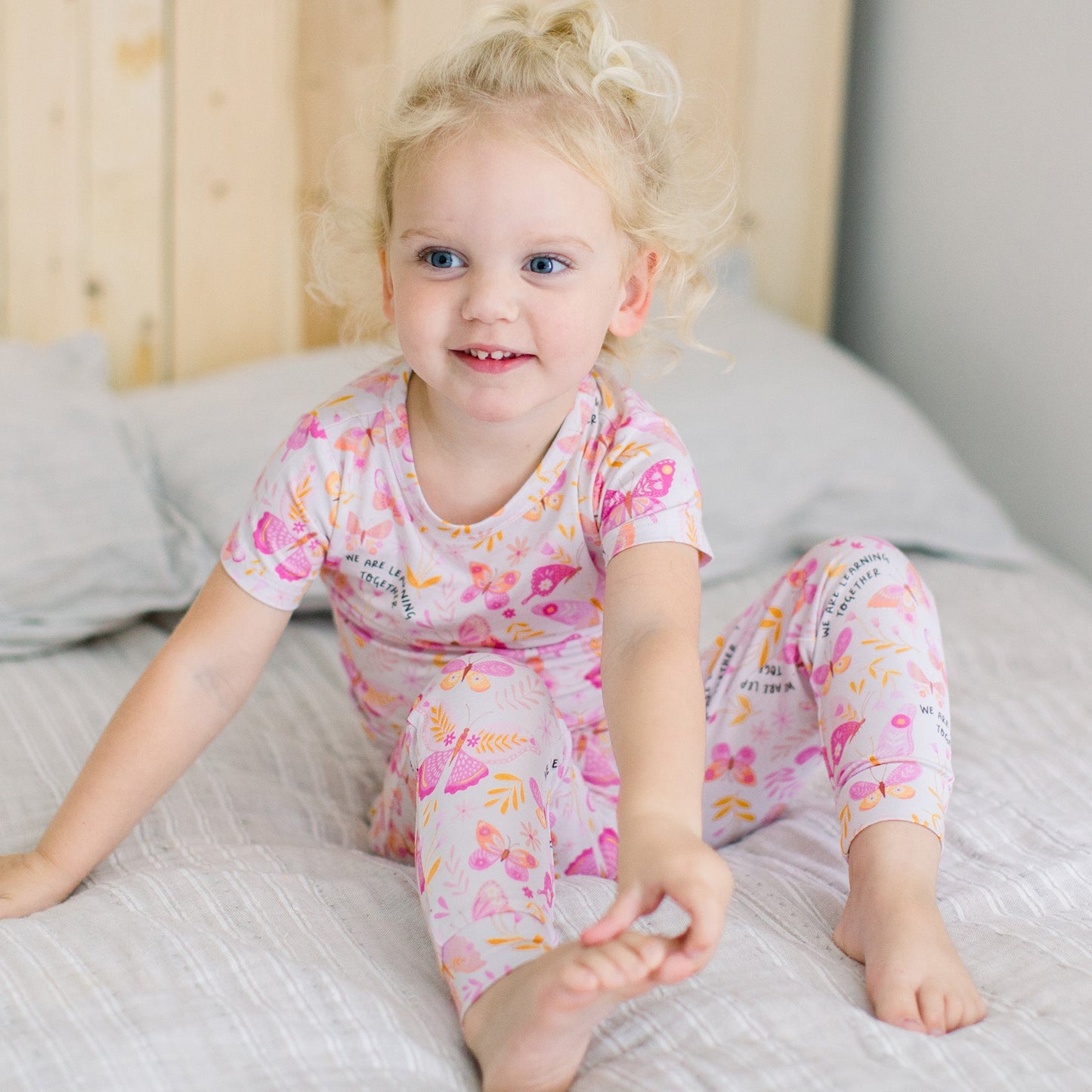 The Second-Skin 2-Piece Short Sleeve Pajama | Butterfly Smoochies