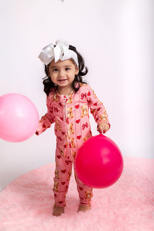 Ribbed bamboo pink teddy zippy