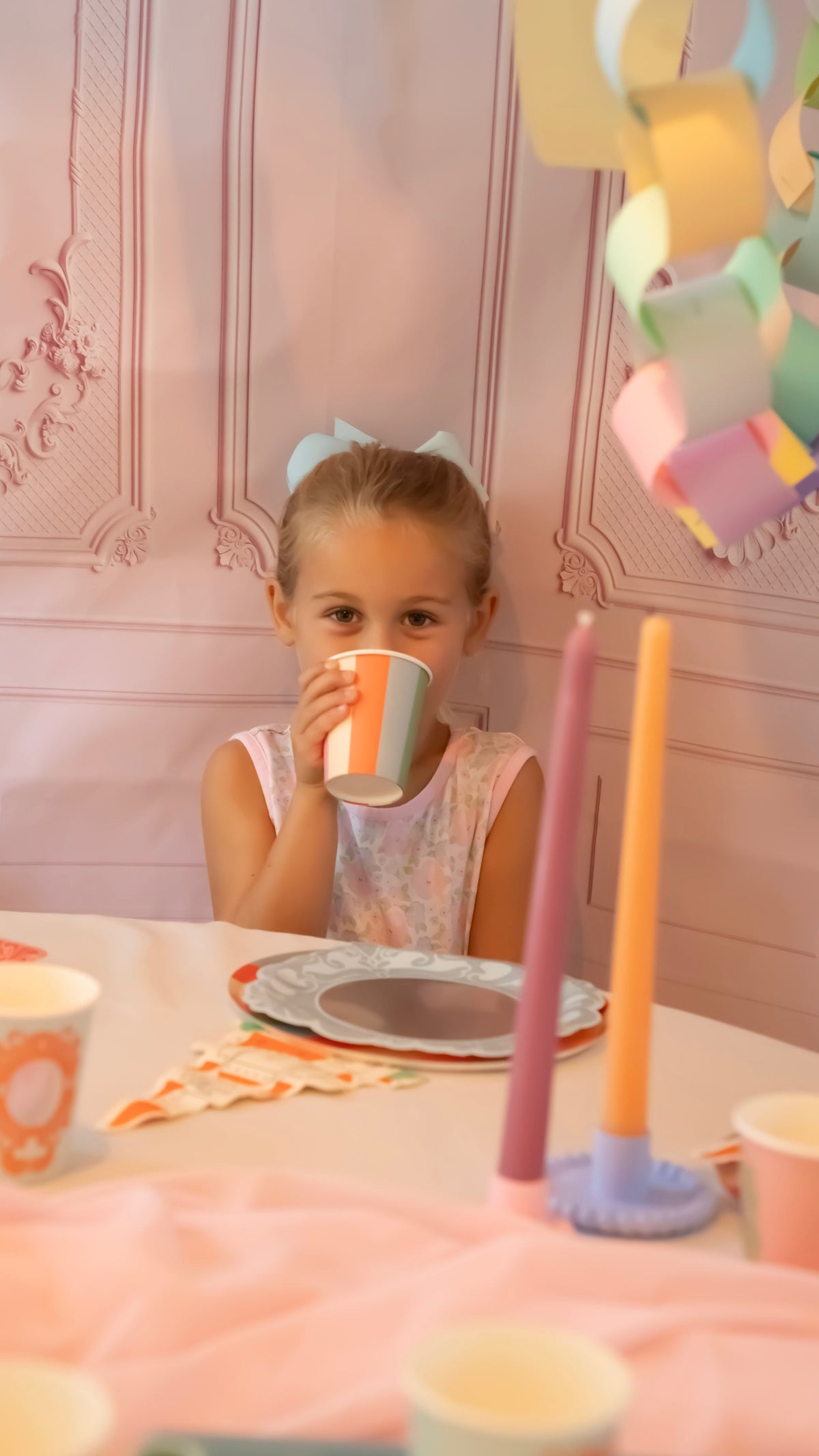 Mirror Mirror and Striped Cups (x 12) - Princess Party