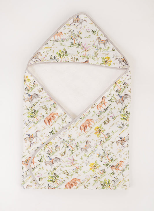 Hunter Pace Hooded Bath Towel