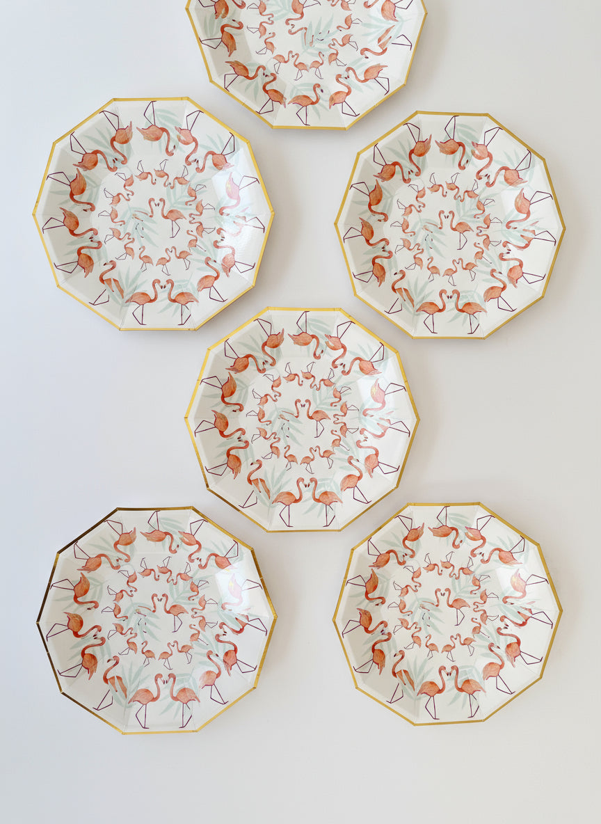 Pink Flamingo Small Plates 7" (Set of 8) – Flamingo Birthday Party Supplies