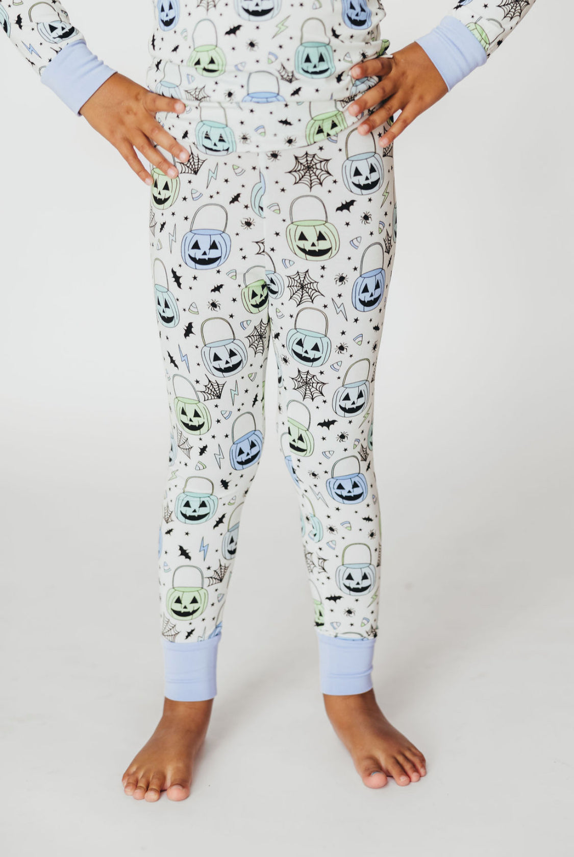 Boo Crew Long Set (EST SHIP TIME 1-2 WEEK)