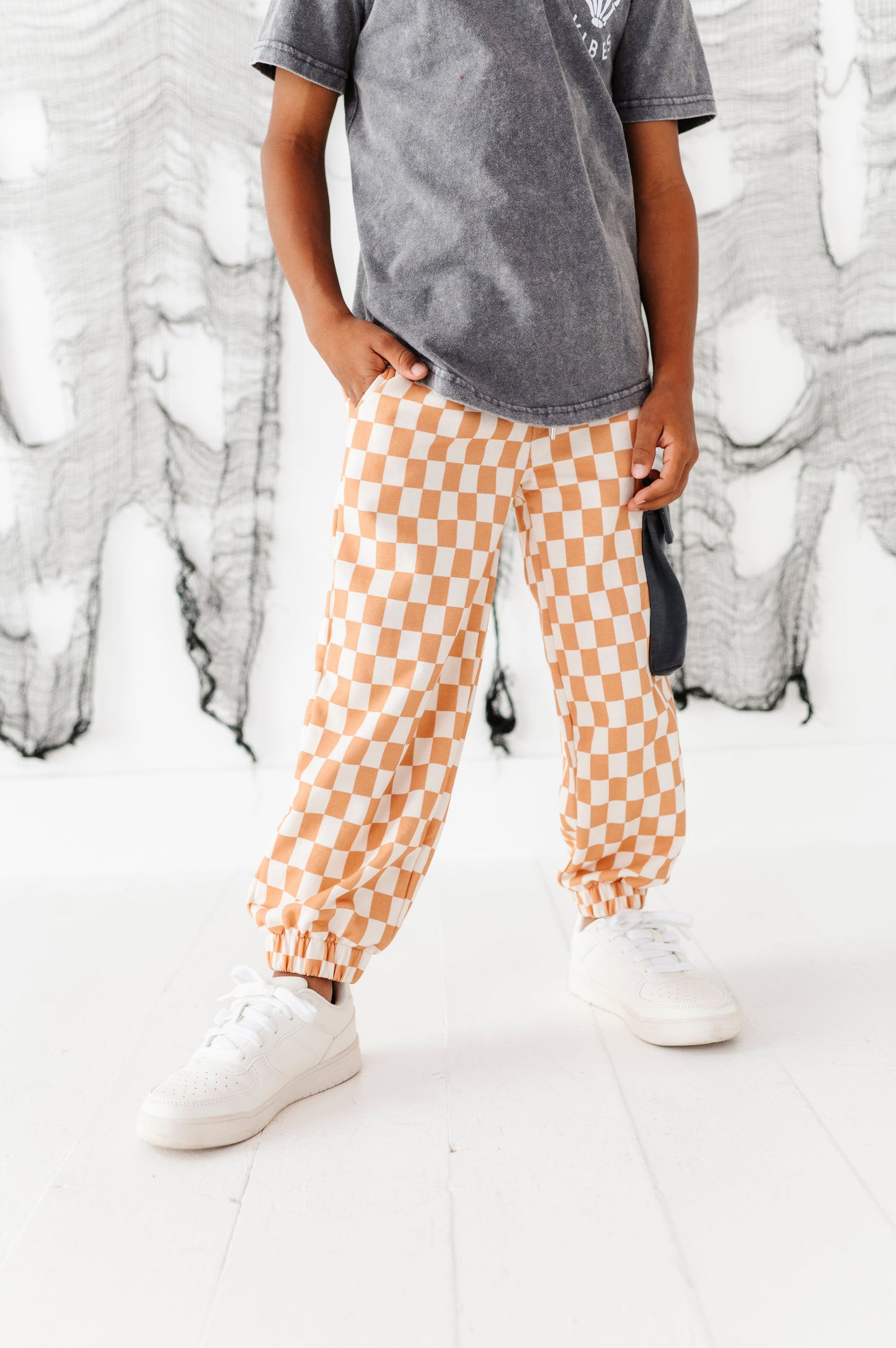 Taupe Check | CARGO JOGGERS