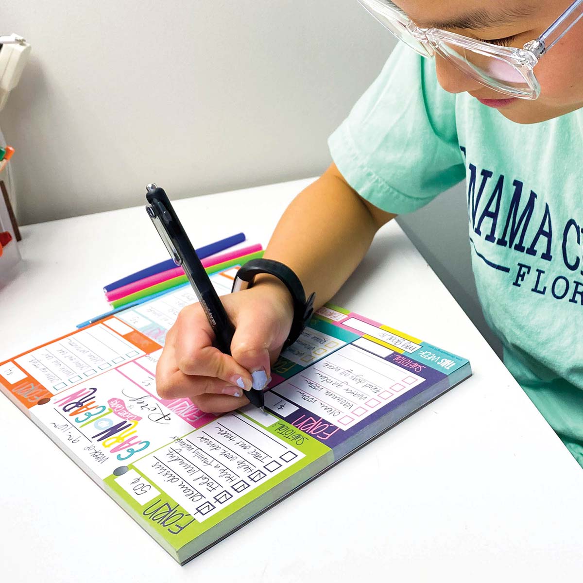Earn & Learn® Kids Money Management Chore Chart Pad + BONUS App Membership | Dry Erase Savings Tracker for School Age Kids