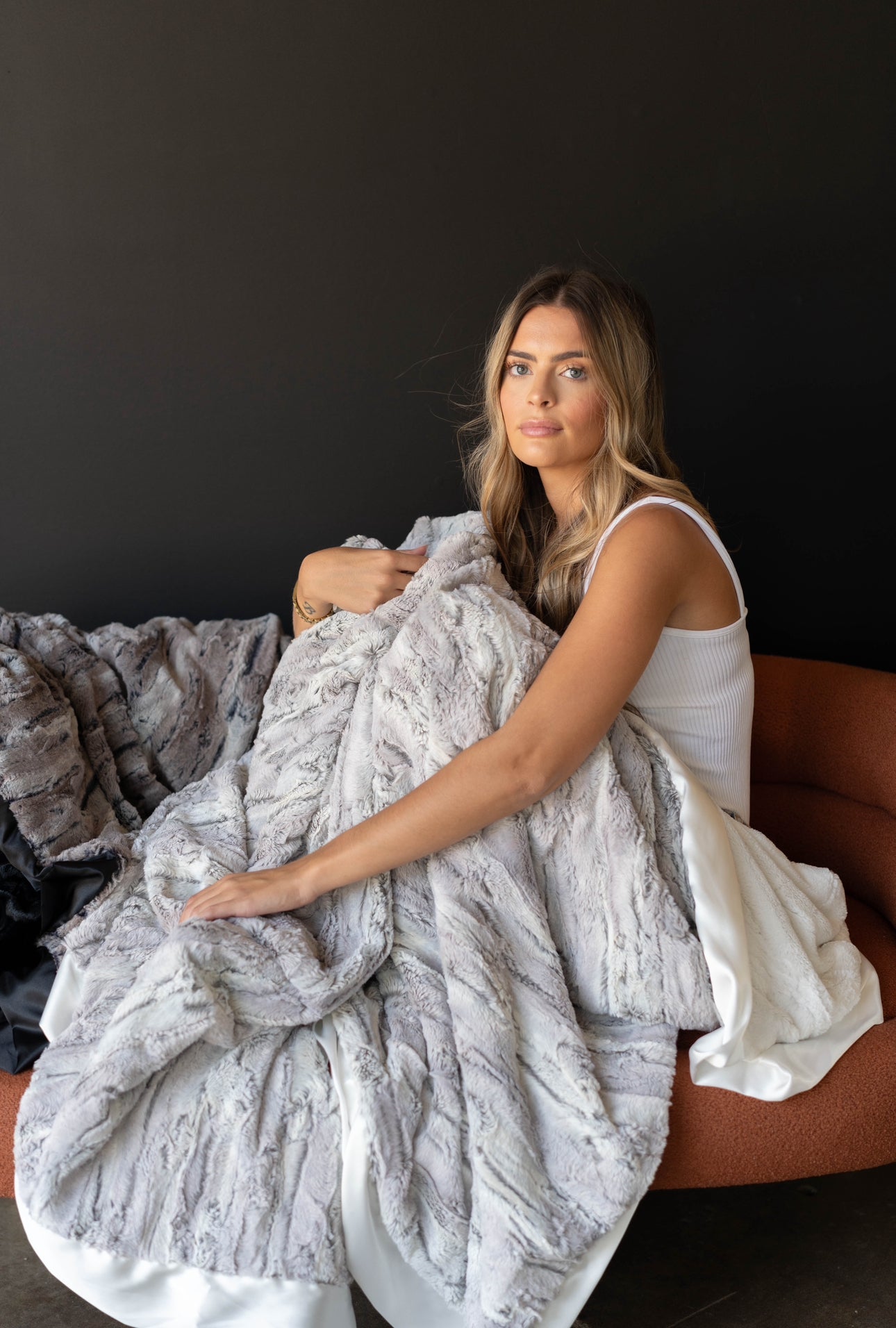 Adult Luxe | Silver Snowfox Blanket