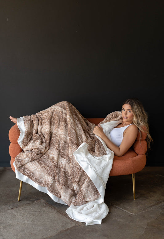 Adult Luxe | Fawn Ivory Blanket