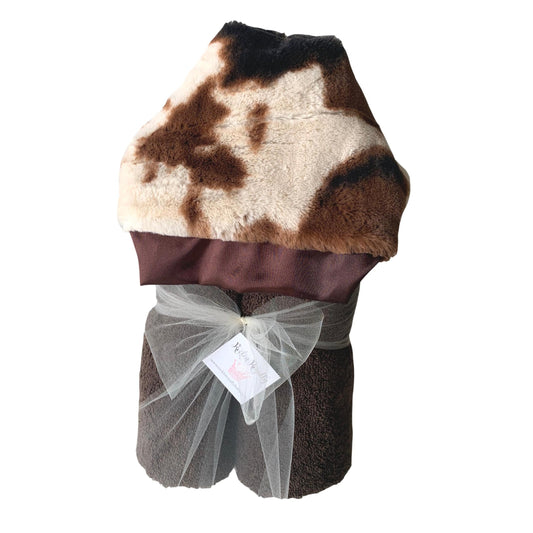 Plush Hooded Bath Towel- Giddy Up Cow
