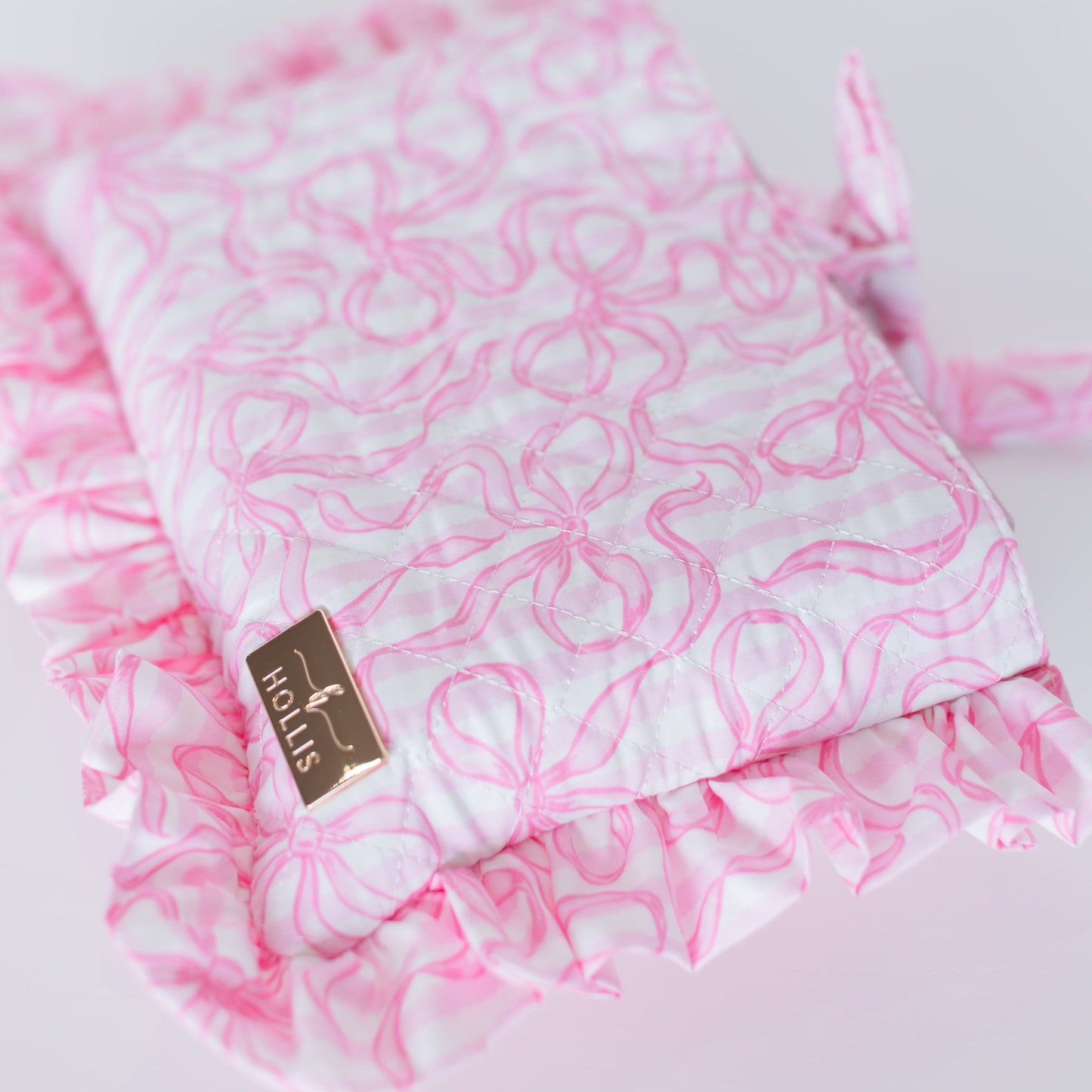 Quilted Coquette Bible Sleeve