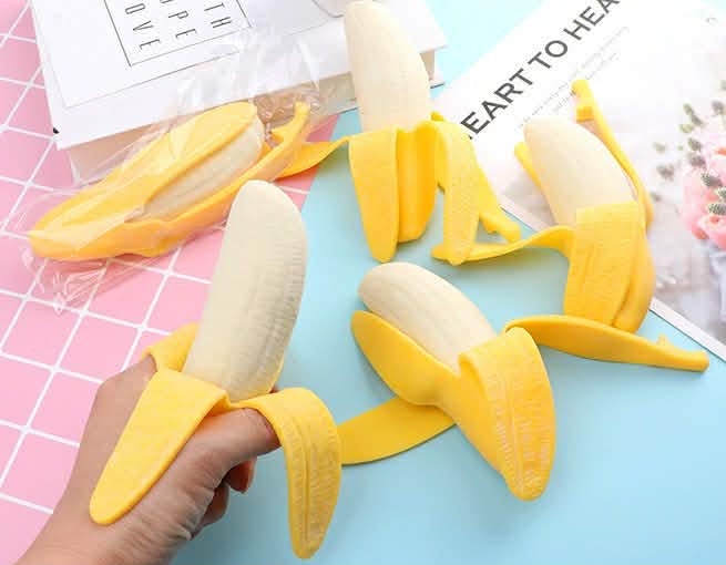 Peelable Banana Squishy – Stretchy Sensory Fidget Toy
