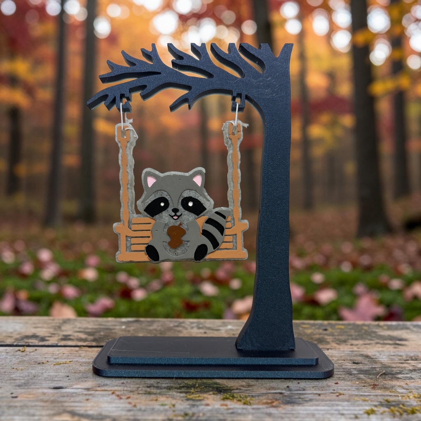 Swinging Tree Stand