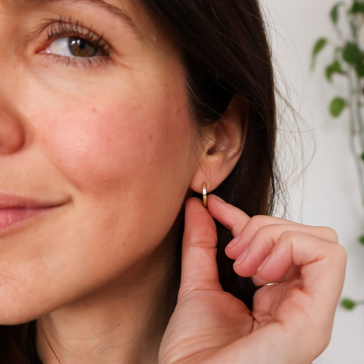 Baguette Textured Huggie Hoop Earrings