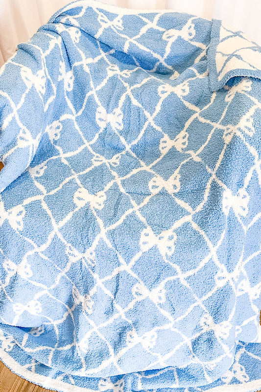 SC - Blue and White Bow Luxury Blanket