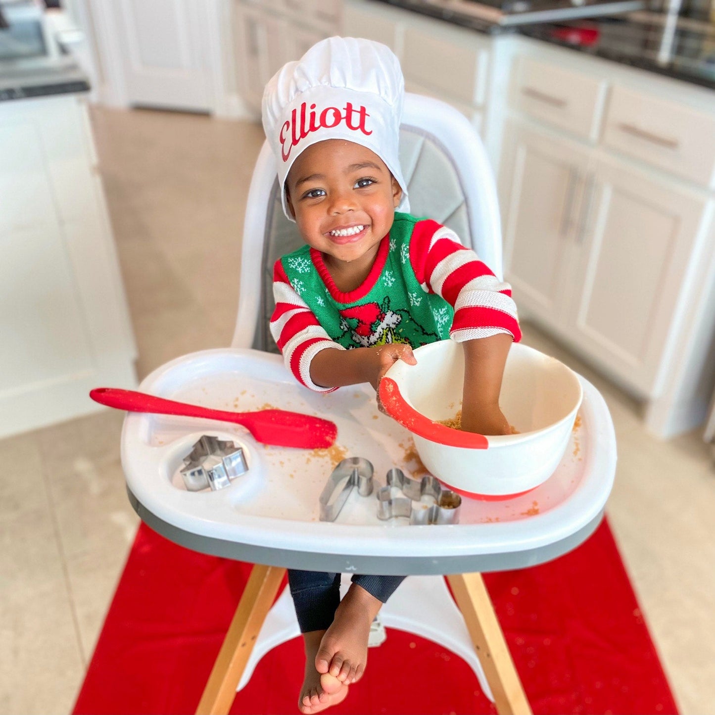 Solid Cranberry Minimalist Splash Mat - A Waterproof Catch-All for Highchair Spills and More!