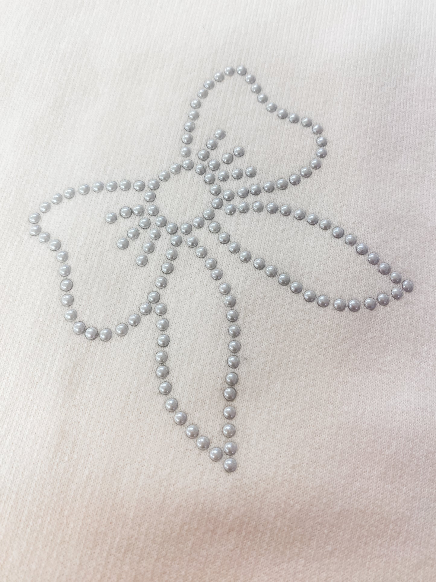 Cream Sequin & Pearl Bows Sweatshirt – Tween Girl Boutique Holiday Fleece