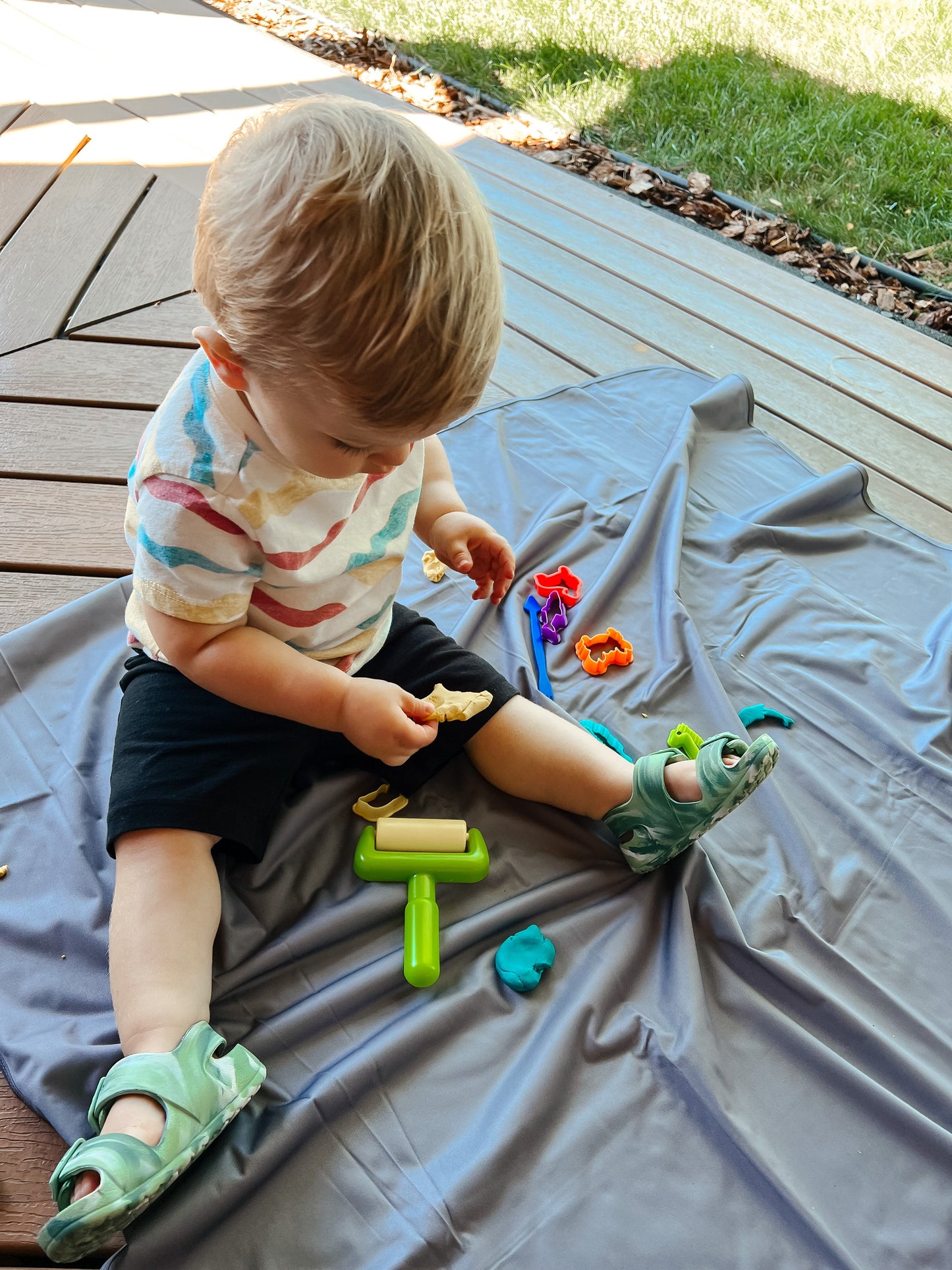 Solid Slate Minimalist Splash Mat - A Waterproof Catch-All for Highchair Spills and More!