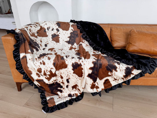 Adult Luxe Ruffle | Cozy Cowgirl Blanket