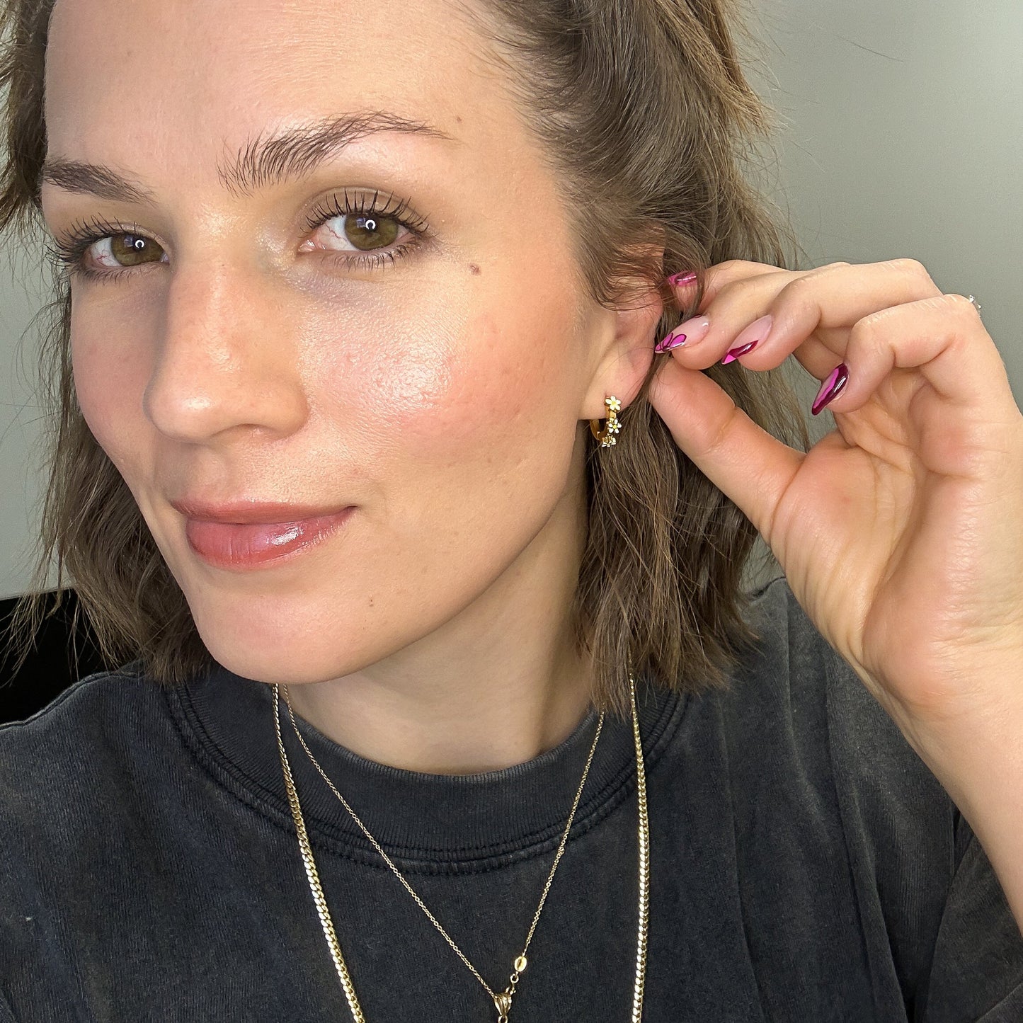 Daisy 3D Huggie Hoop Earrings