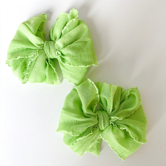 Lime Ruffle Clip