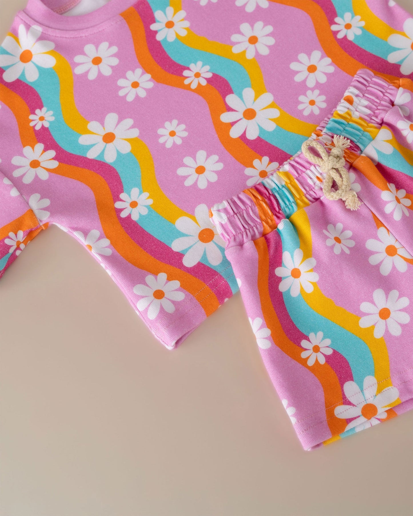 Shorts Set | Groovy Daisy
