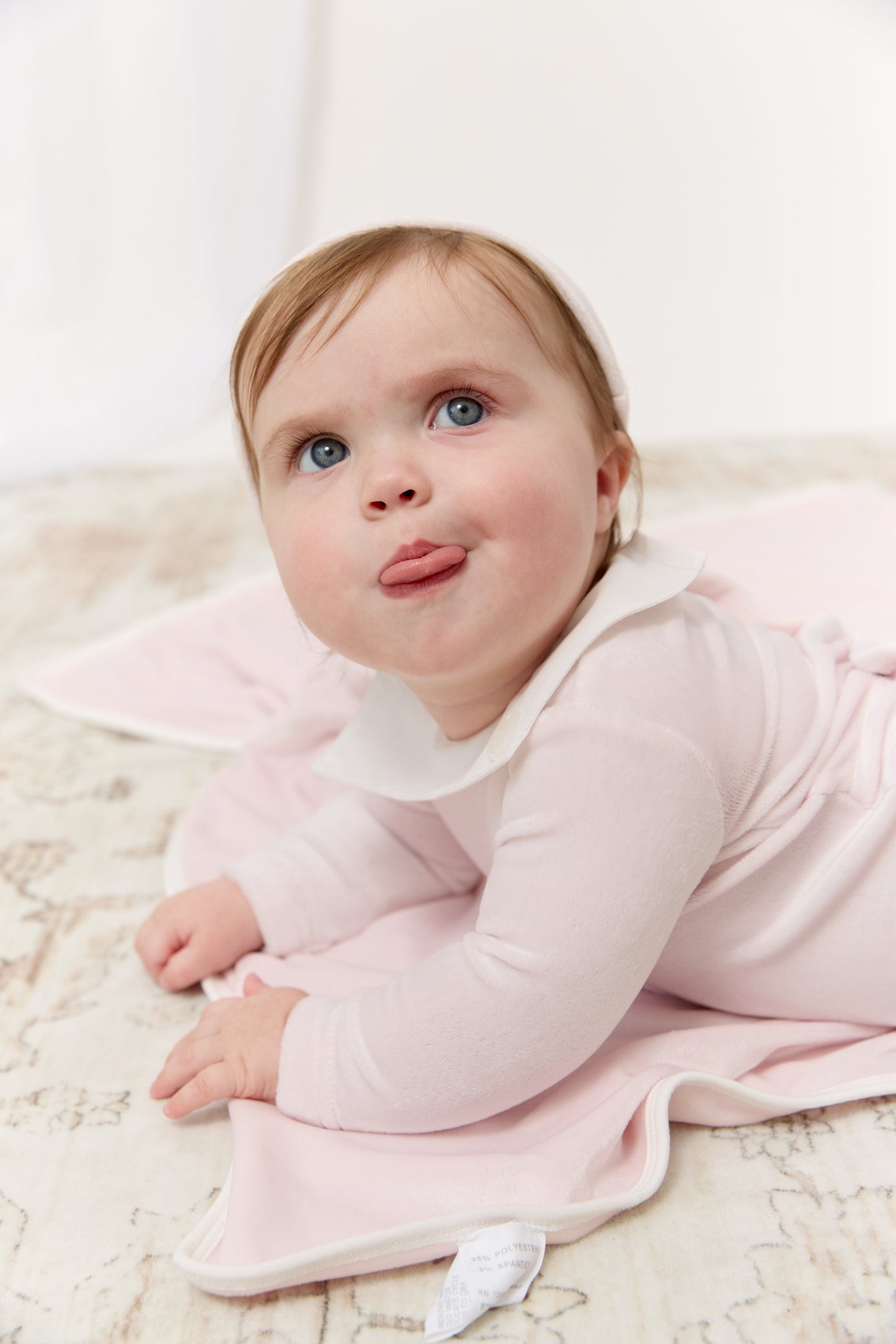 Classic Bib Footie & Hat Set - Pink