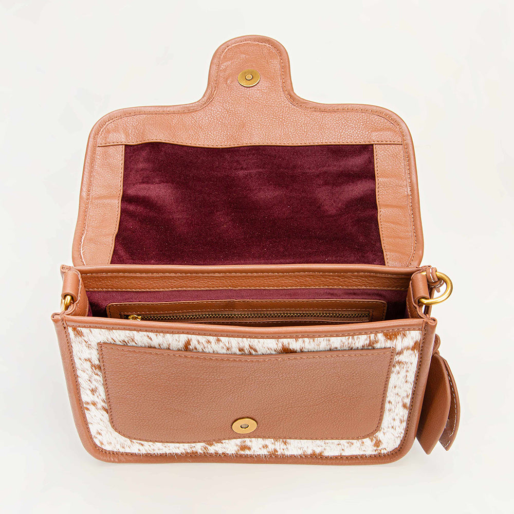 Loyal West Shell Medium Purse