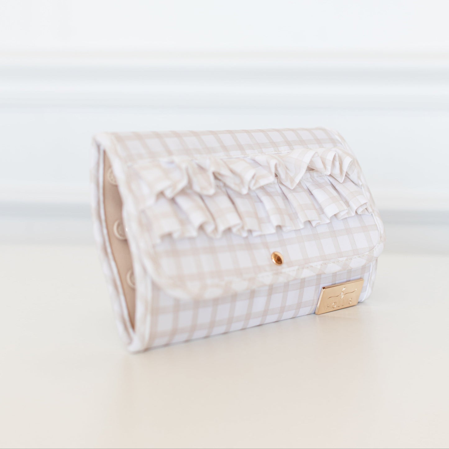 Ruffled Jewelry Fold