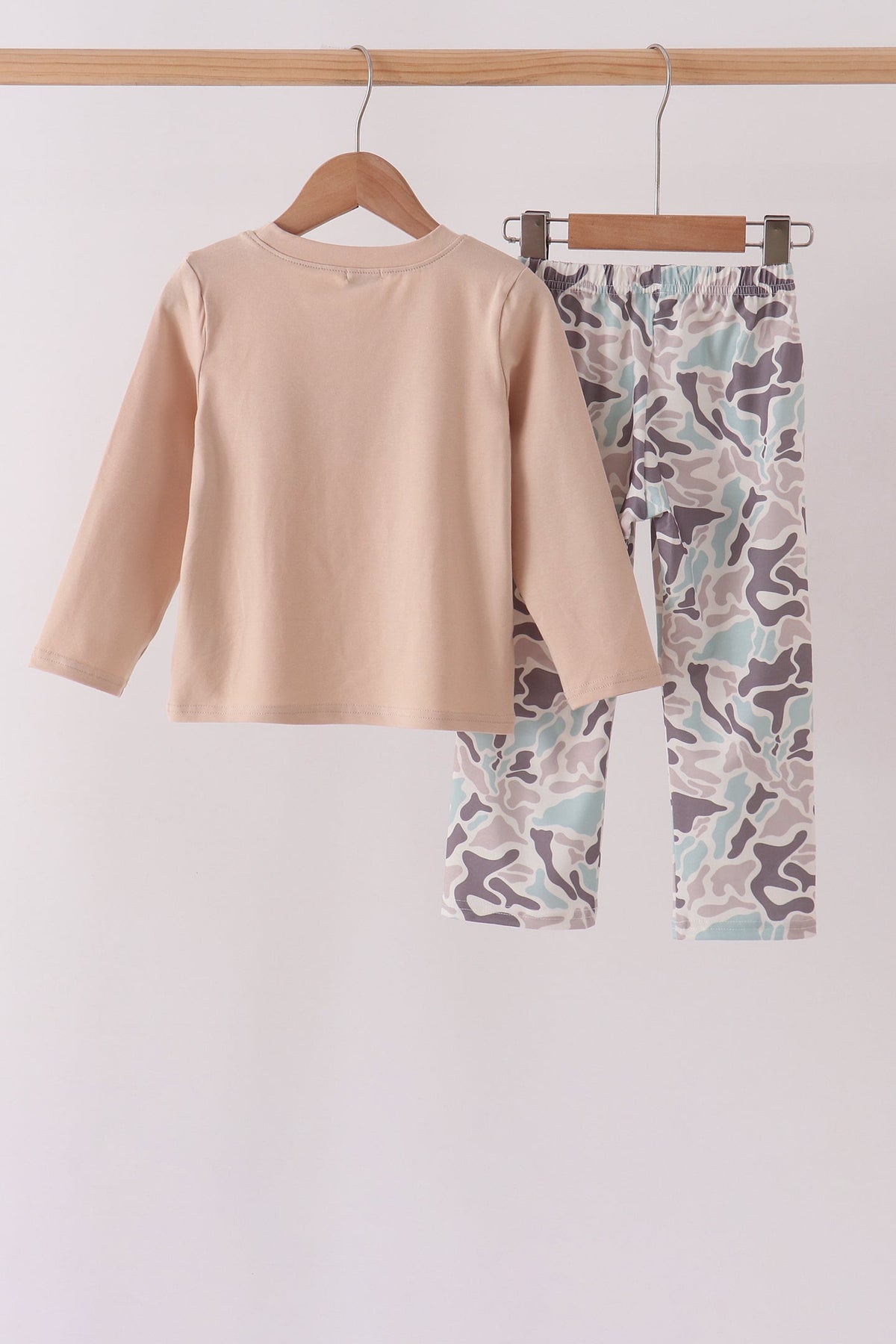 Hunting Deer Embroidery Pants Set