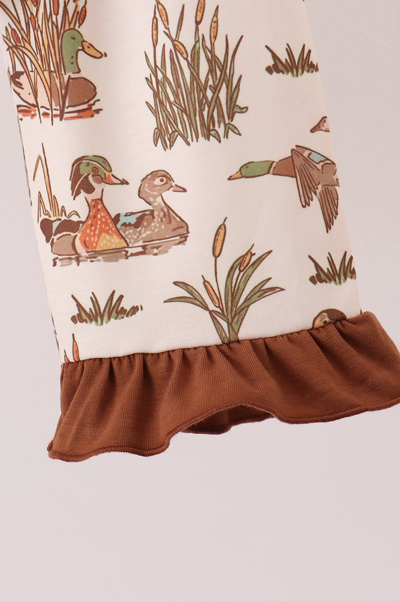 Brown Duck Embroidery Ruffle Pants Set