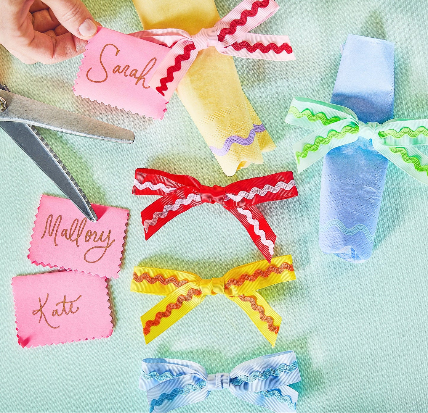 Multicolor Ric Rac Clip-On Bow Set (5 count)