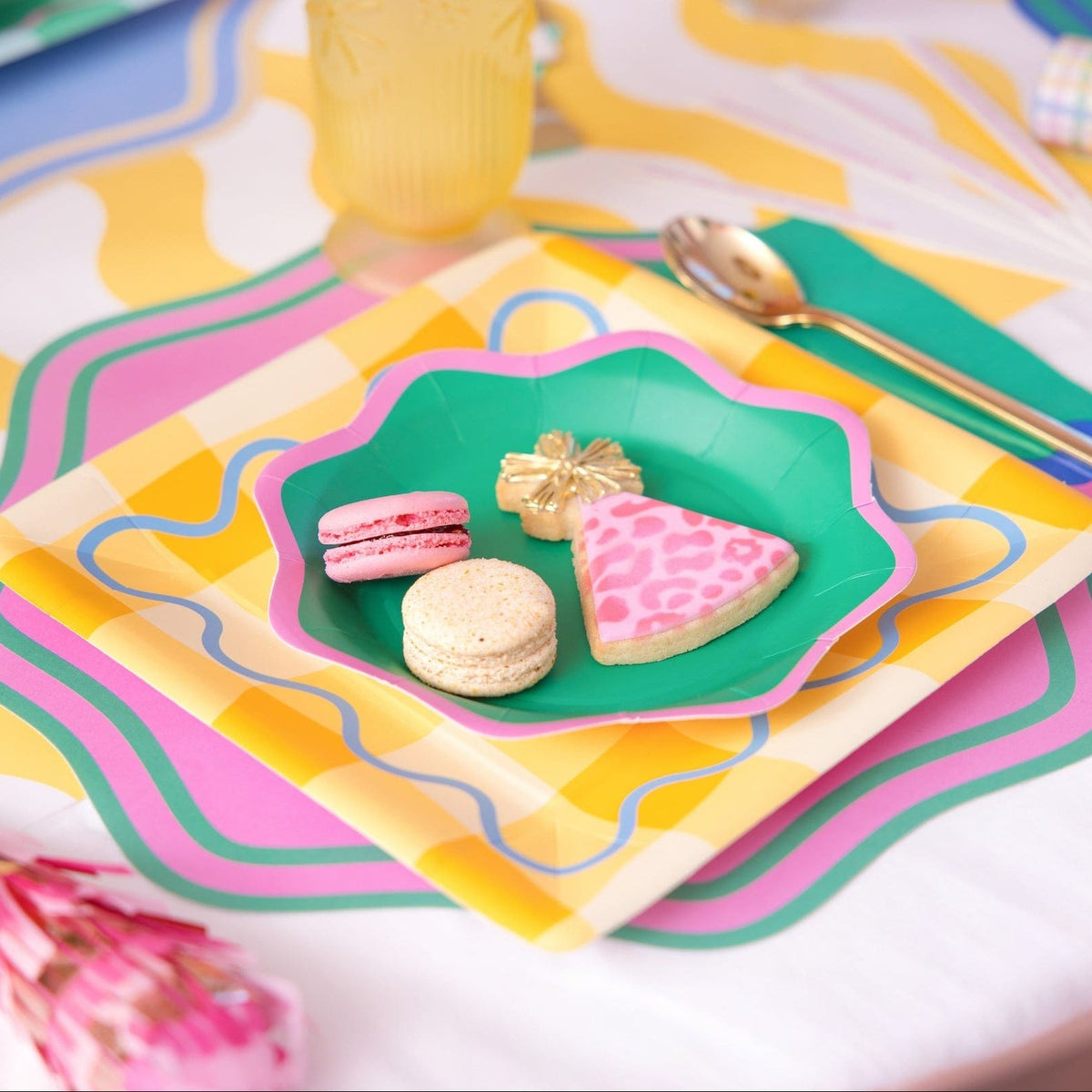 Colorwave Gingham Dinner Plates (10 ct)