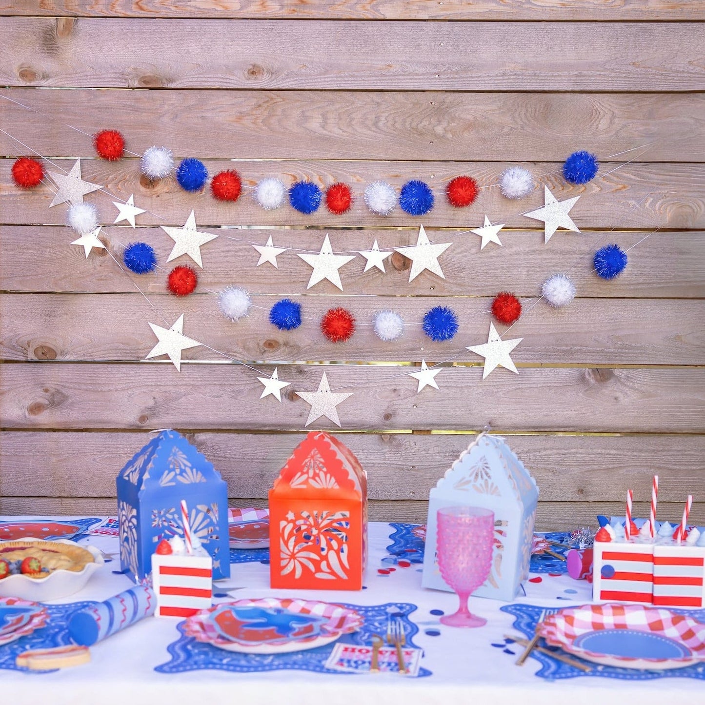 Star-Spangled Sparkle Garland