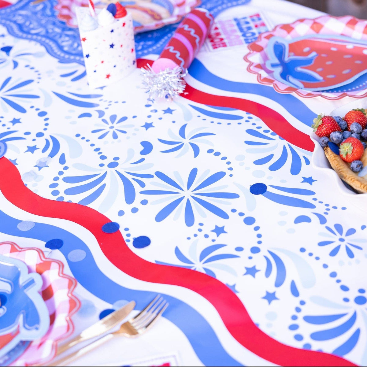 Star Spangled Spark Paper Table Runner (25 ft, cut to fit)