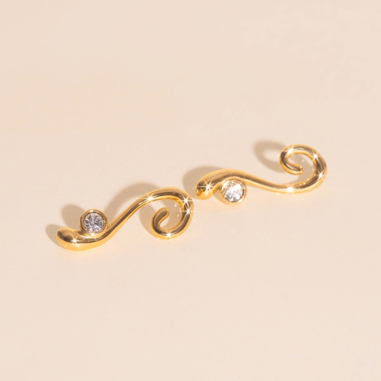 Tide Twinkle Stud Earrings