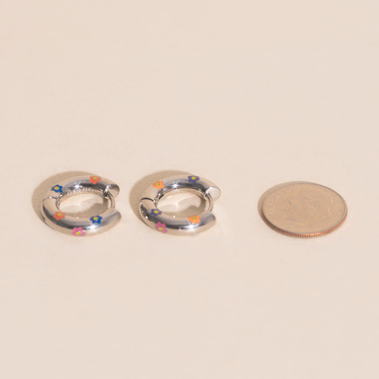 Daisy Chunky Rounded Huggie Hoop Earrings