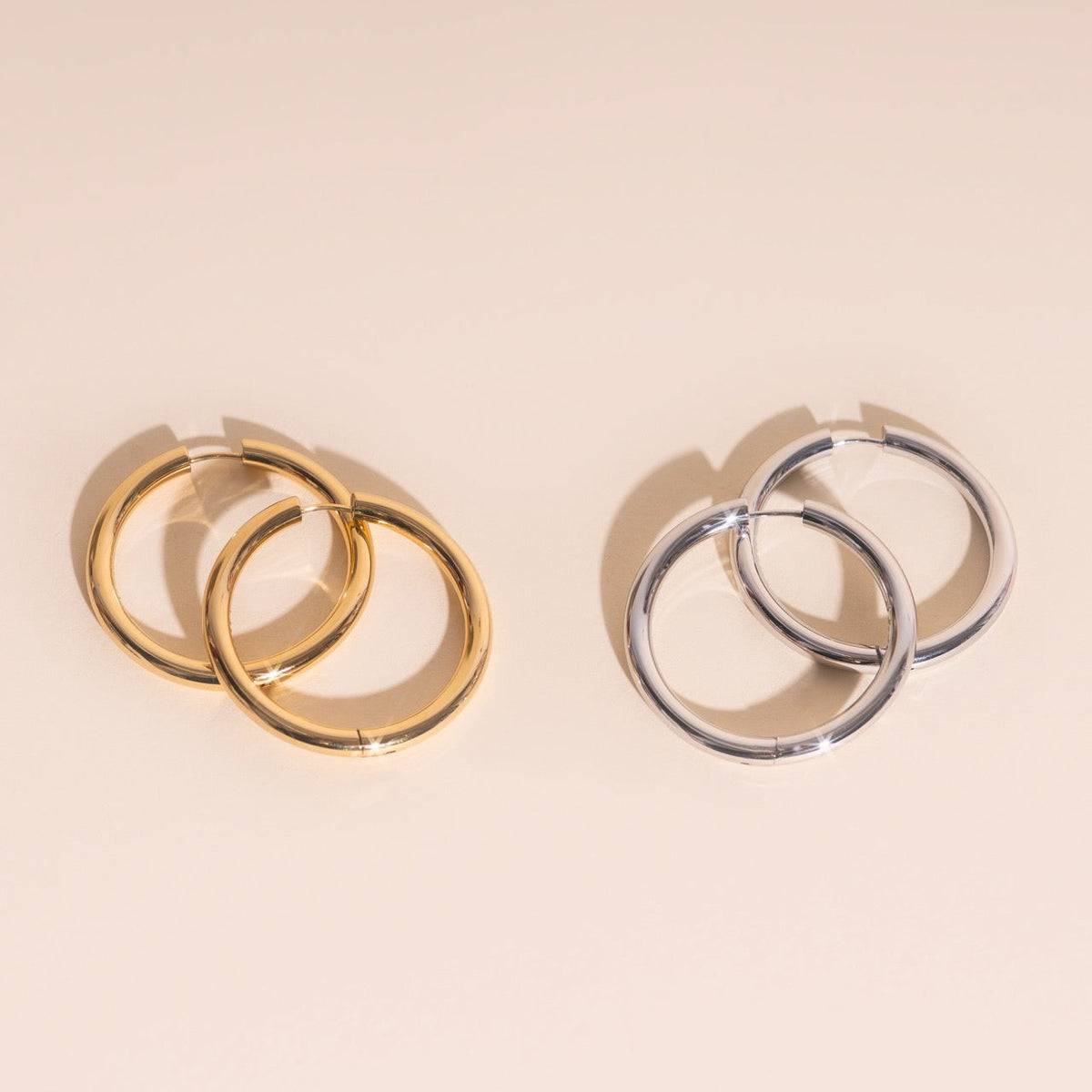 Titanium Jumbo Chunky Rounded Huggie Hoop Earrings - FeatherTUFF™