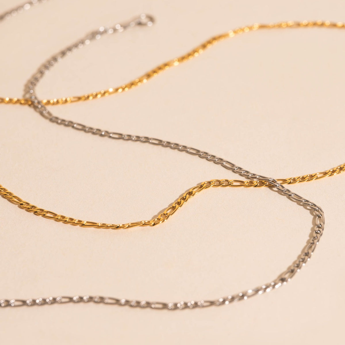 Dainty Figaro Necklace