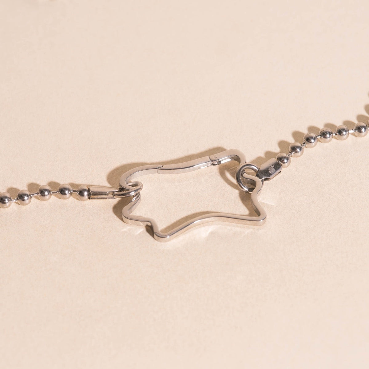 Cowhide Necklace Charm Clasp (32mm)