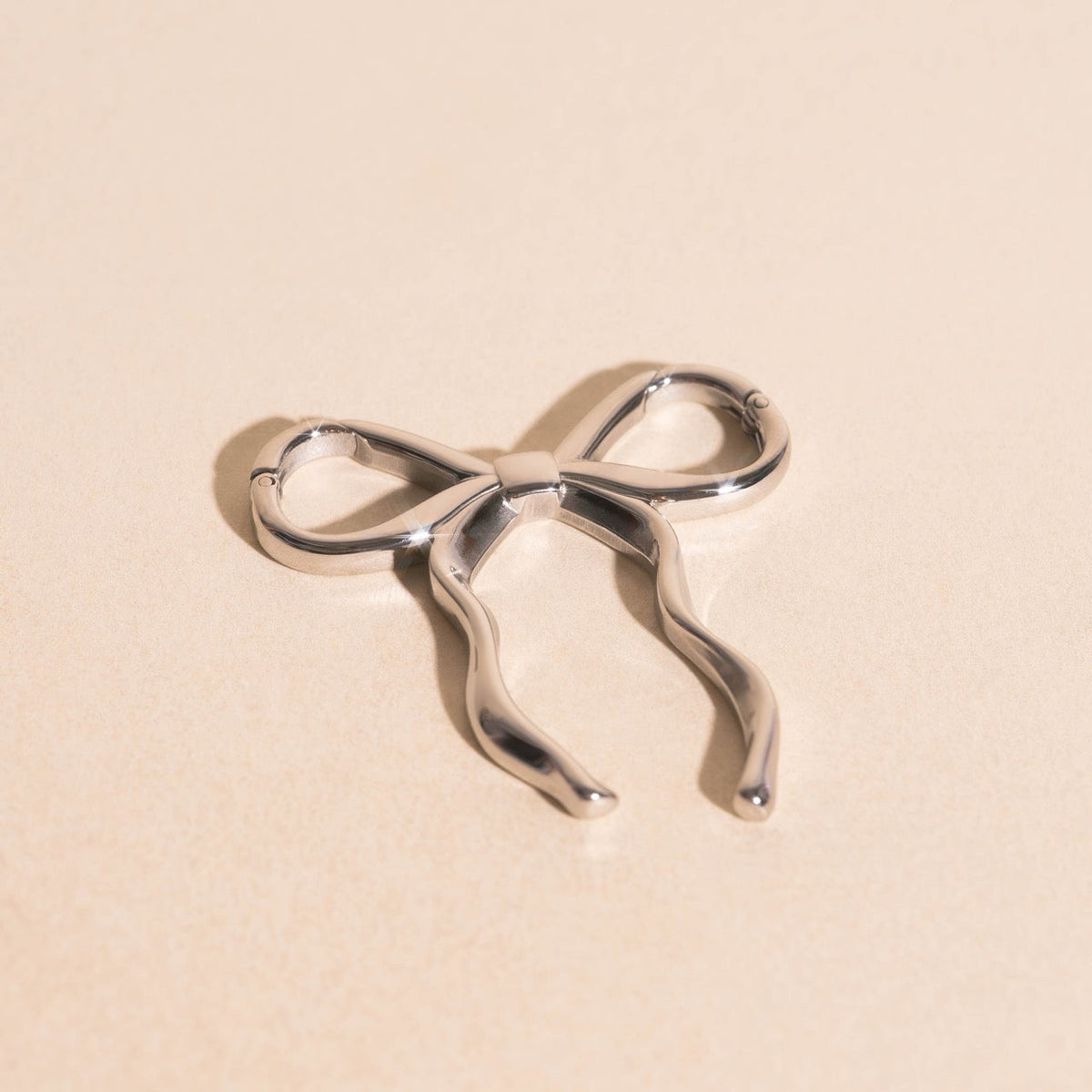 Bowtie Necklace Charm Clasp (33mm)