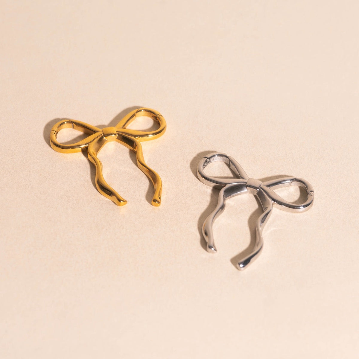 Bowtie Necklace Charm Clasp (33mm)